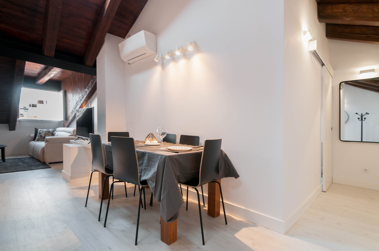 Calle Silva Nº14 apartamento 4º 1-19.jpg