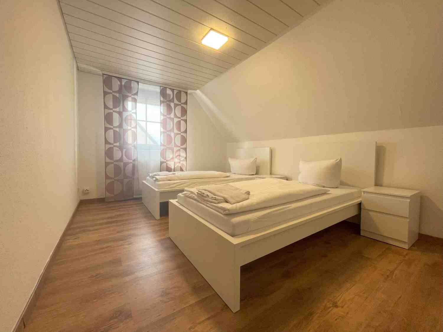 WEN112_(DG) Pressather Straße 115, 92637 Weiden i.d.OPf (3).jpg