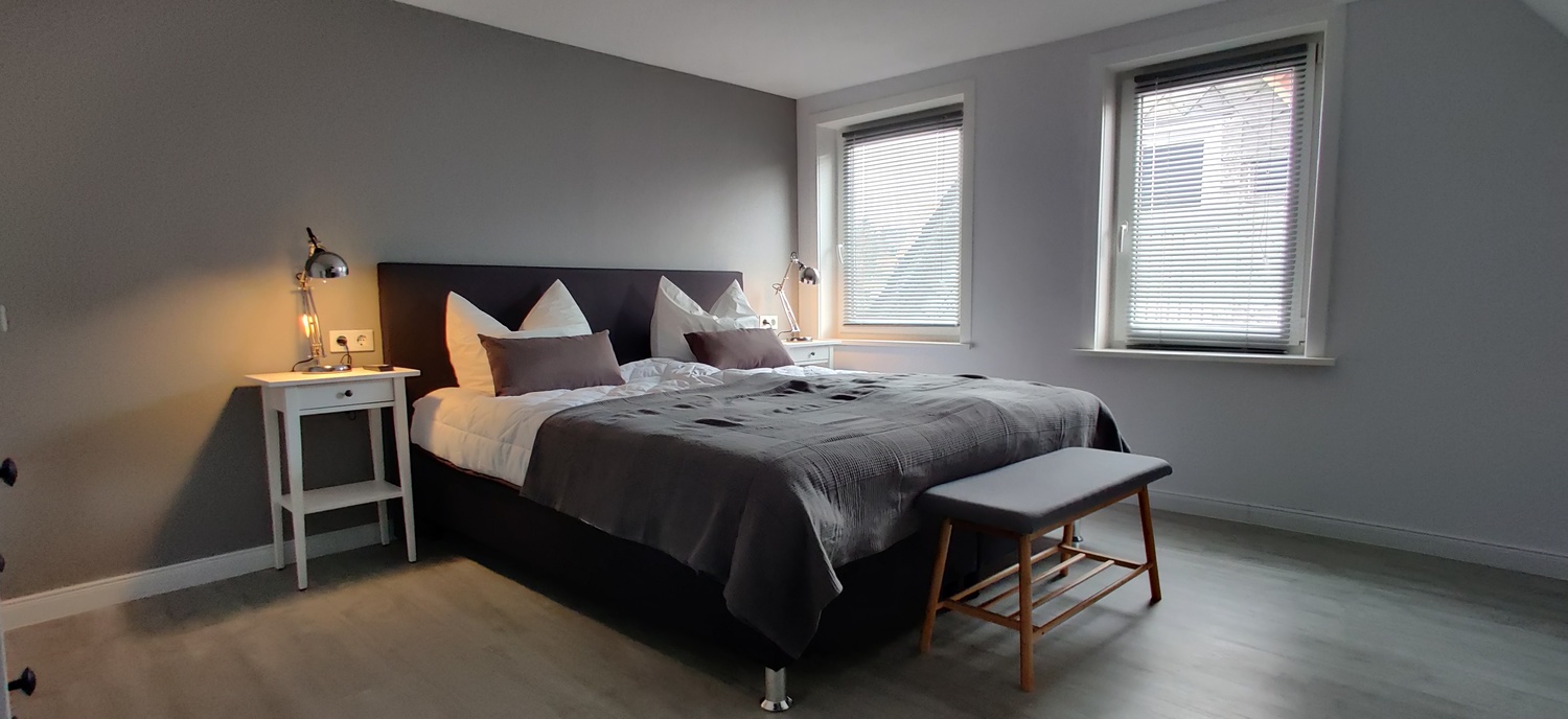 DG Schlafzimmer 1.jpg