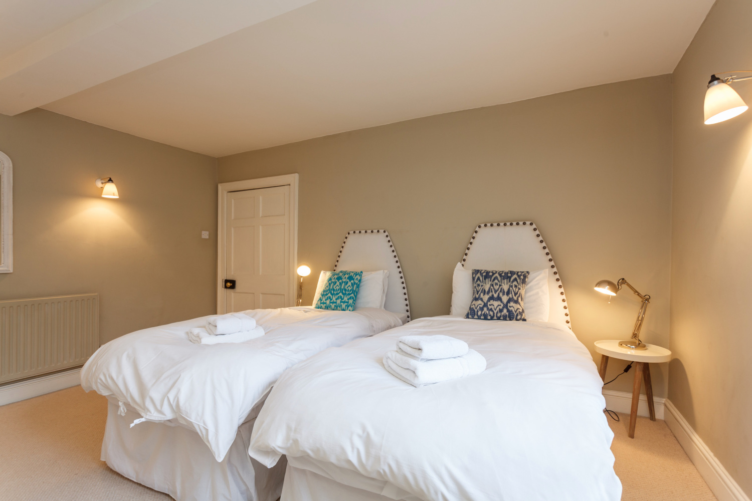 Gate House Twin room.JPG