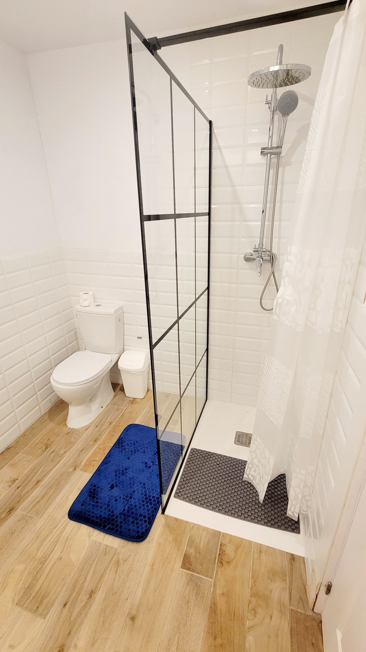 WhatsApp Image 2024-04-11 at 18.32.47.jpeg