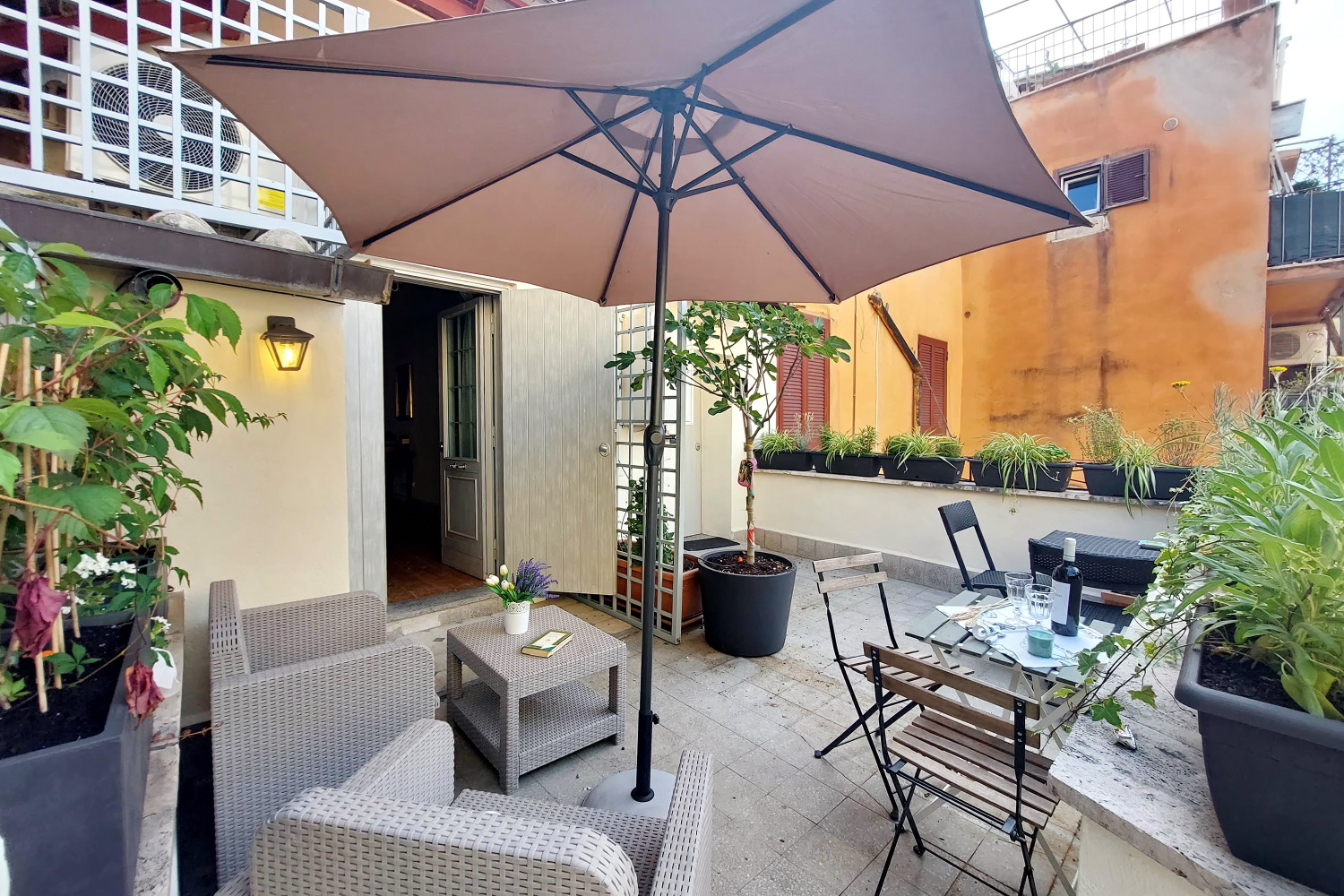 VIA DELLA SCALA 18.jpg