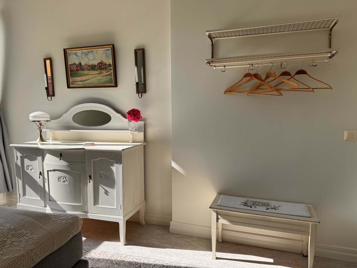 Lindeskog Masterr Bedroom 2 - 4.jpg