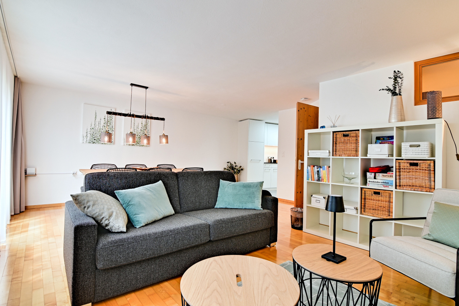 Wohnzimmer 3-1 mit Weissabgleich.jpg