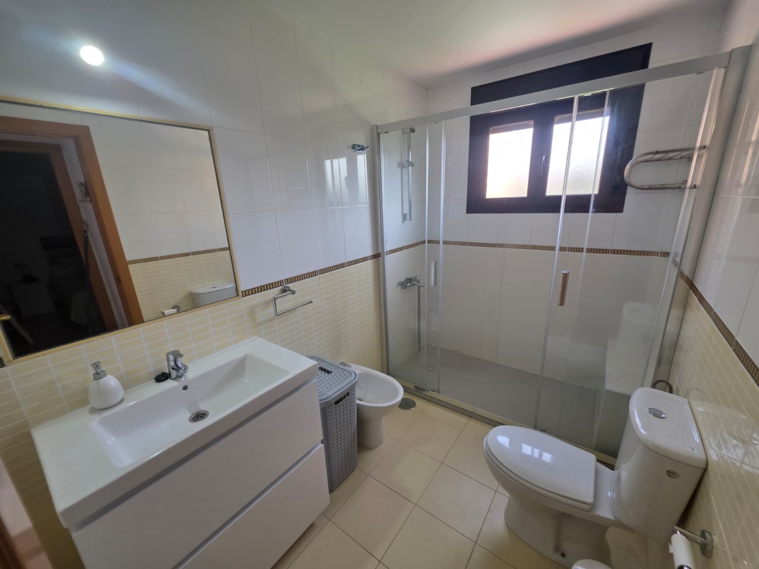 OM1249AGOTO2025 (18).jpg