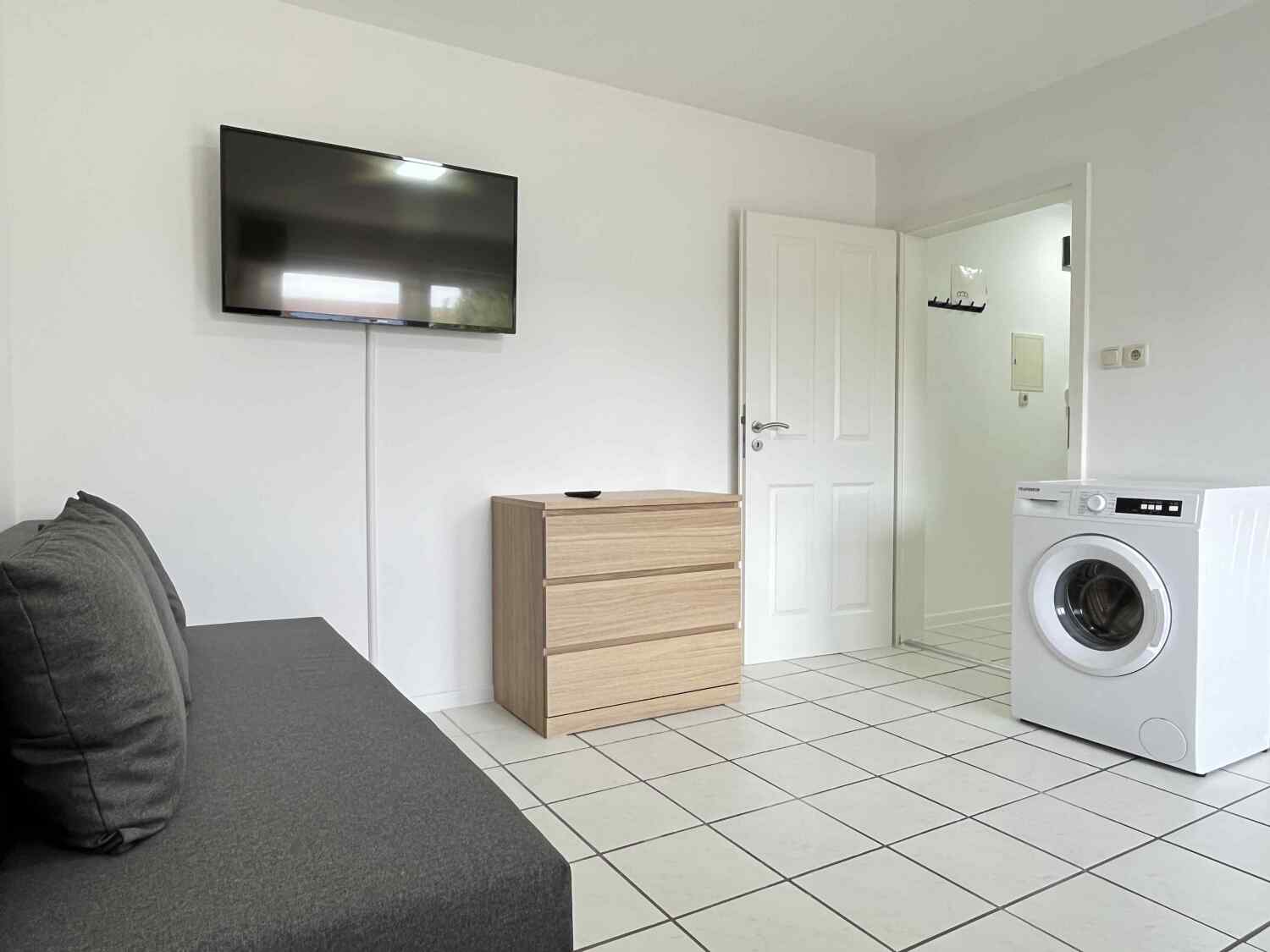 SAD153_Kantstraße 8, 92421 Schwandorf (4).jpg