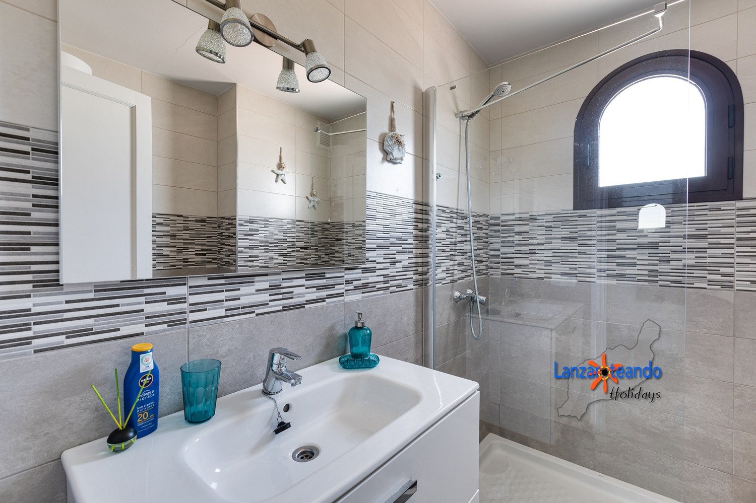 WhatsApp Image 2020-01-31 at 12.18.37 (6).jpeg