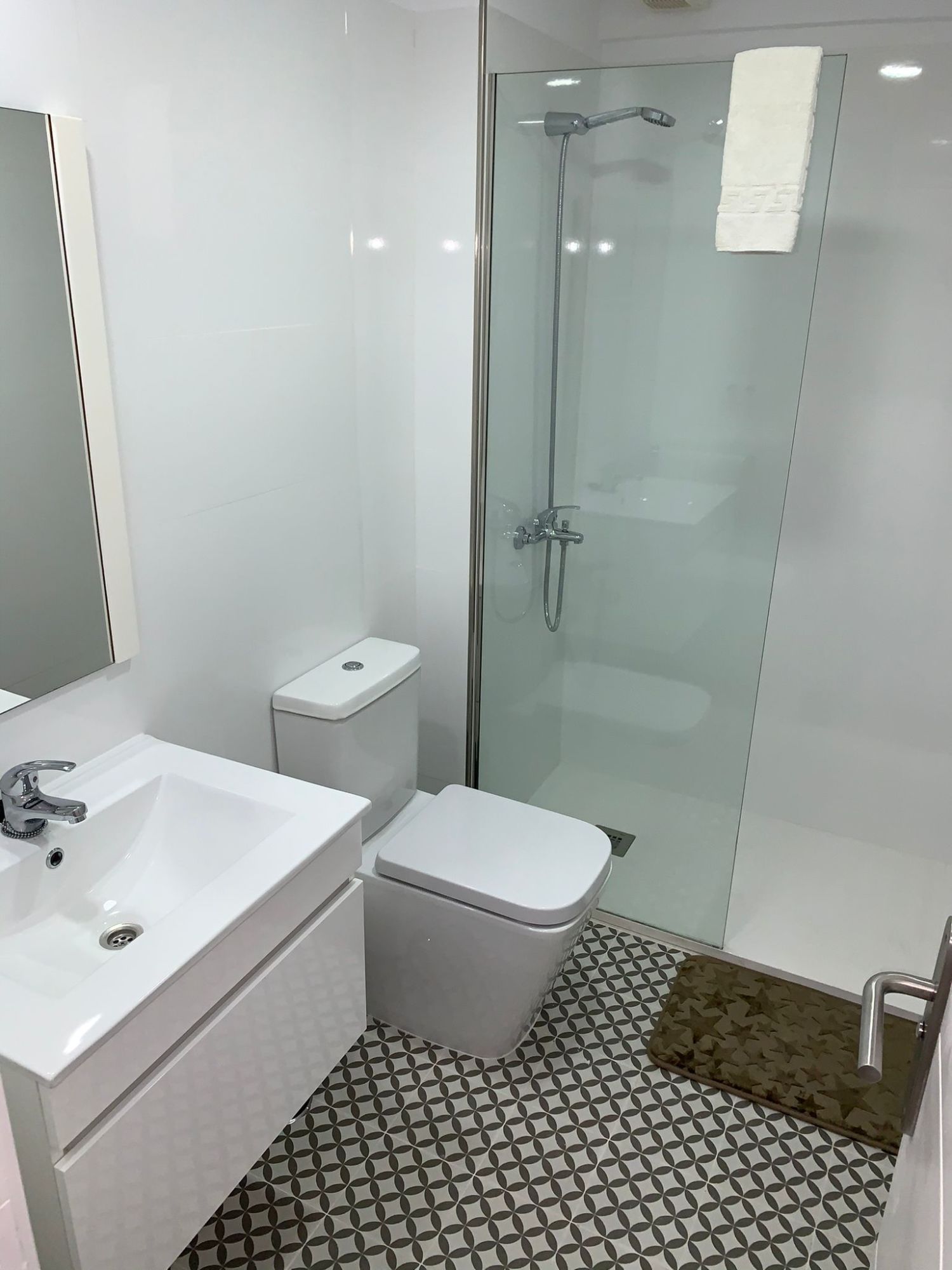 WhatsApp Image 2021-04-12 at 12.45.39 (1).jpeg