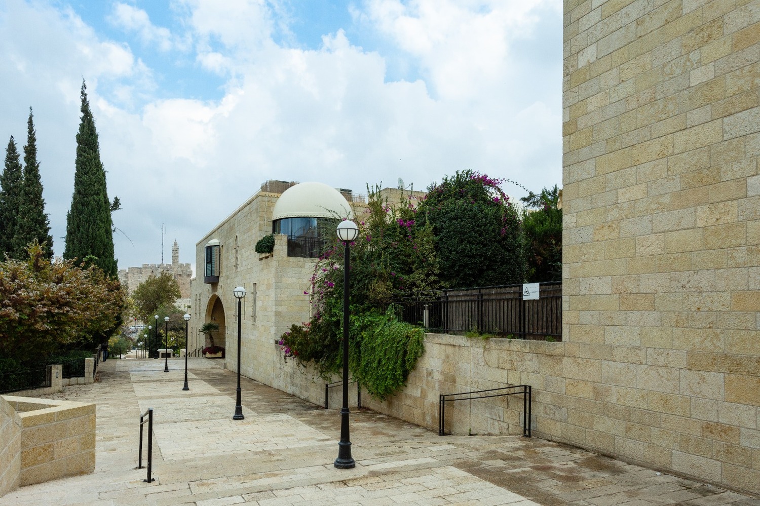 WhatsApp Image 2018-11-28 at 19.46.51.jpeg