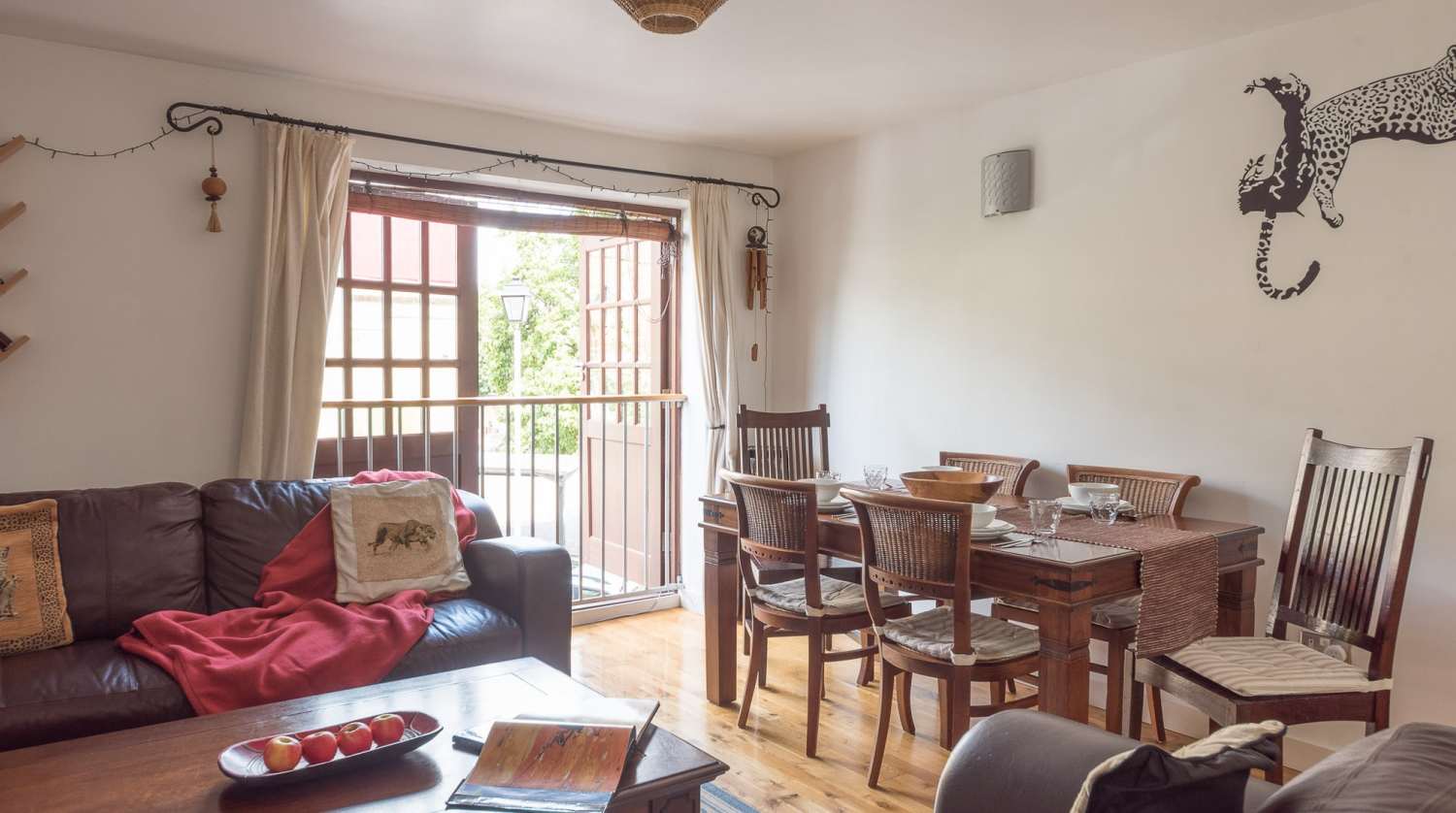 L1 Lounge and dinningroom table.jpg