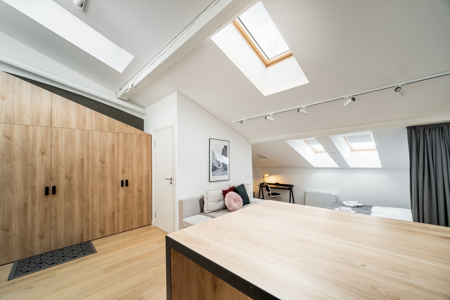 Owl jazz apartments rent studio in kaunas 3.jpg