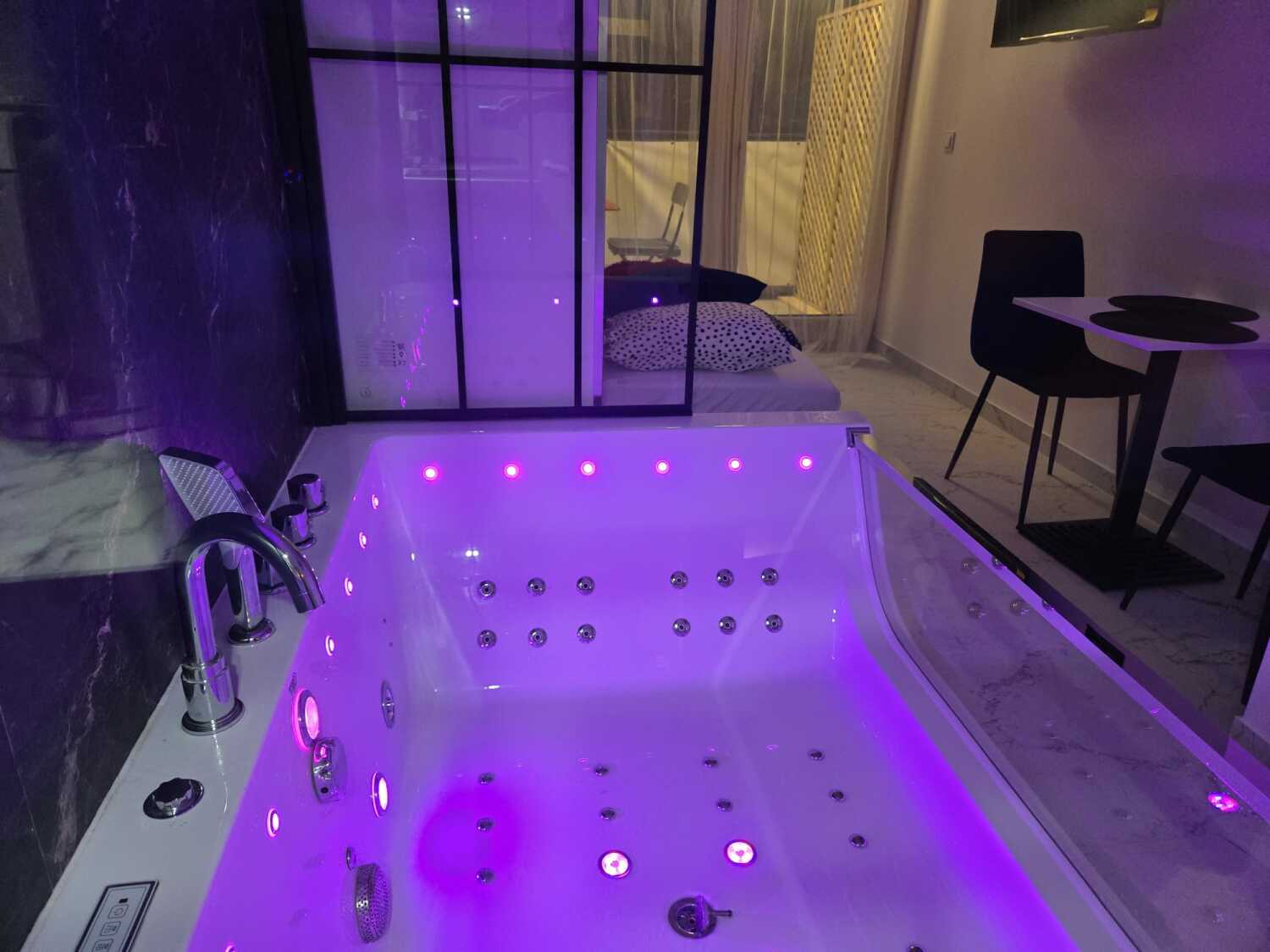 WhatsApp Image 2025-10-21 at 21.53.18 (6).jpeg