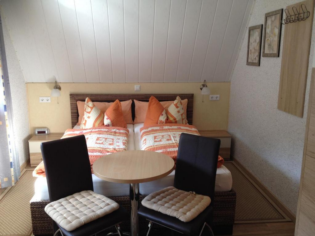 Screenshot 2023-04-15 at 12-31-18 Altes Fährhaus Cochem Cochem Deutschland.png