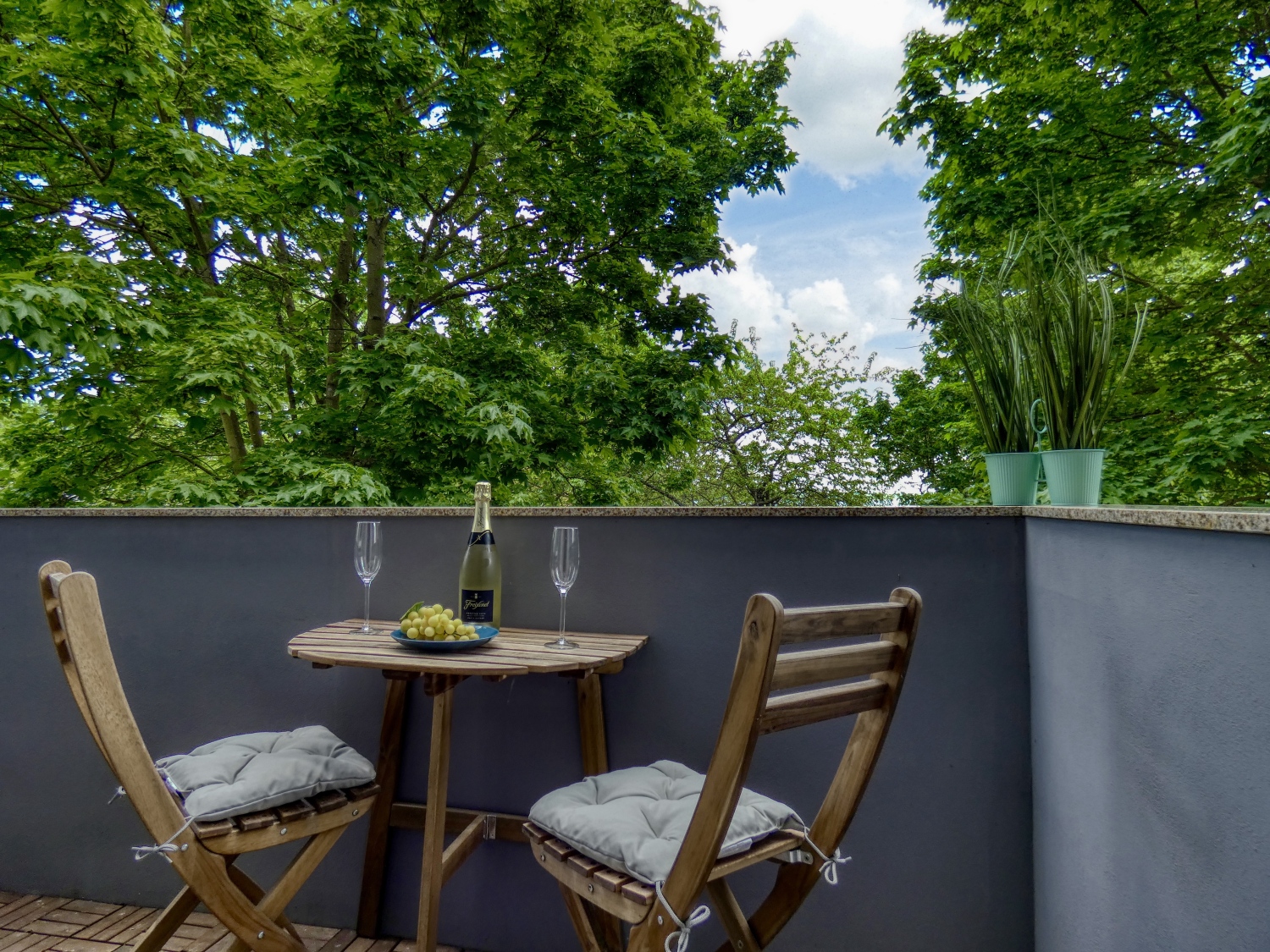 P1020548_HDR low.jpg