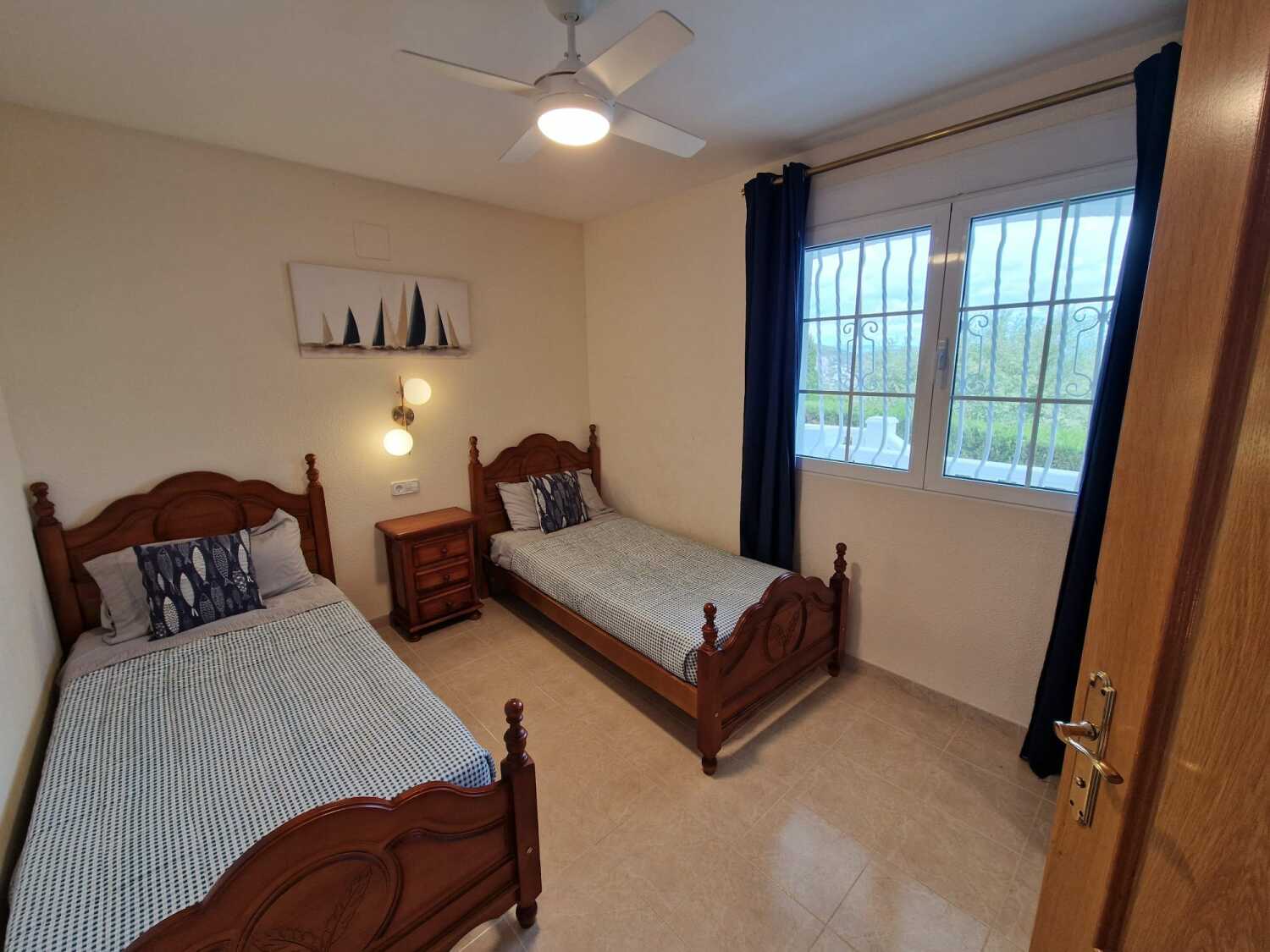 Upstairs blue bedroom 1.jpg