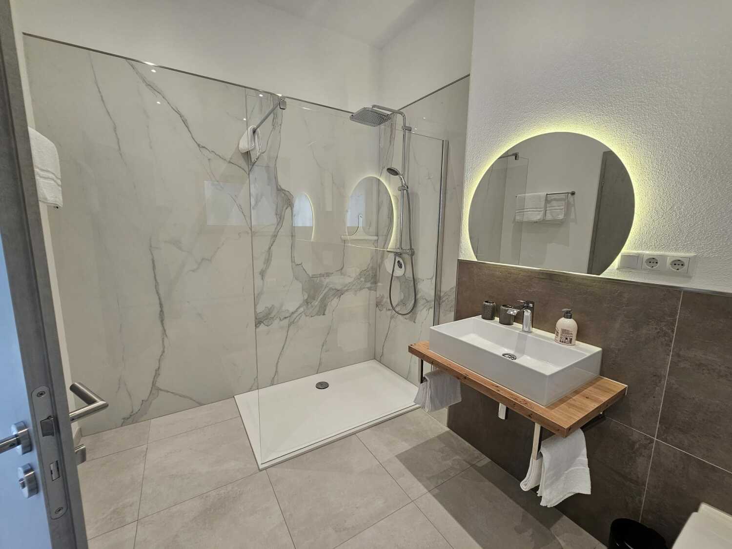 WhatsApp Image 2024-09-22 at 13.32.06.jpeg