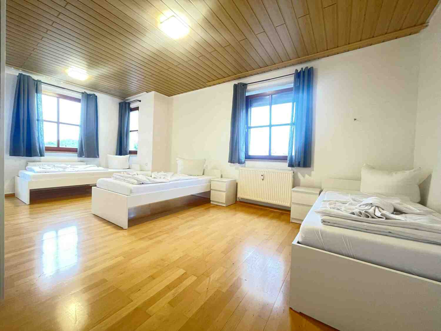 SAD261_(EG) Fichtlstraße 8, 92421 Schwandorf (3).jpg