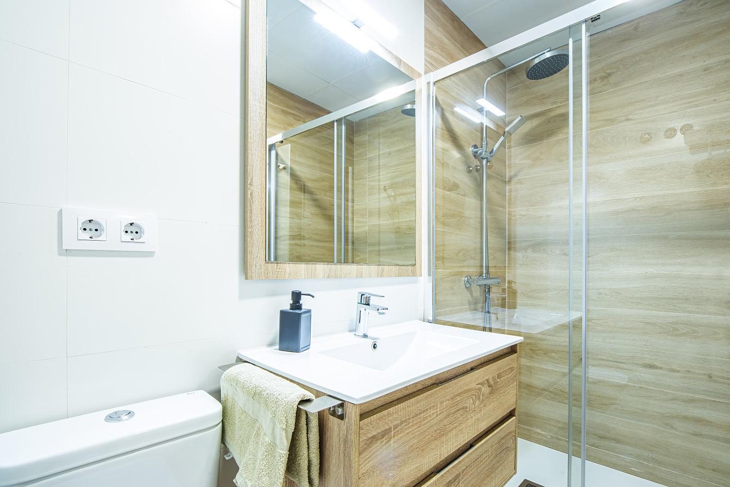 JABONERIAS 16_2A_17 (1).jpg