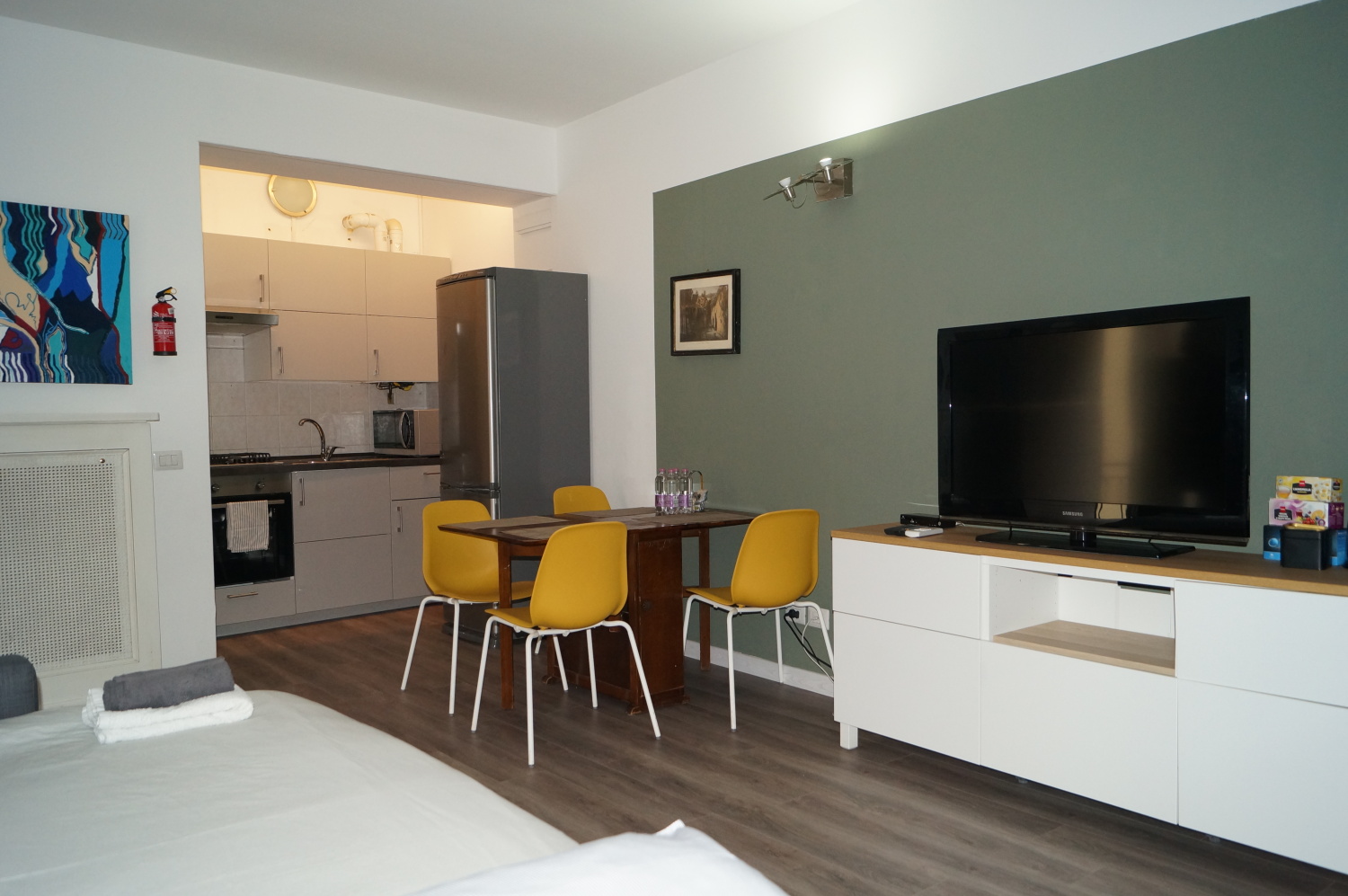 NAVIGLI DARSENA - SOGGIORNO 9.JPG