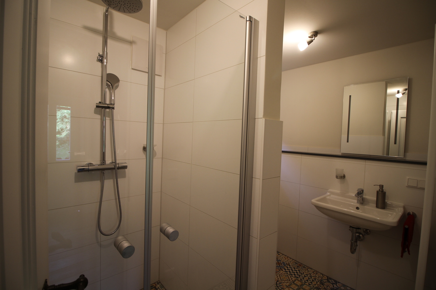 Das erste Badezimmer 2019_07_02_1210.JPG