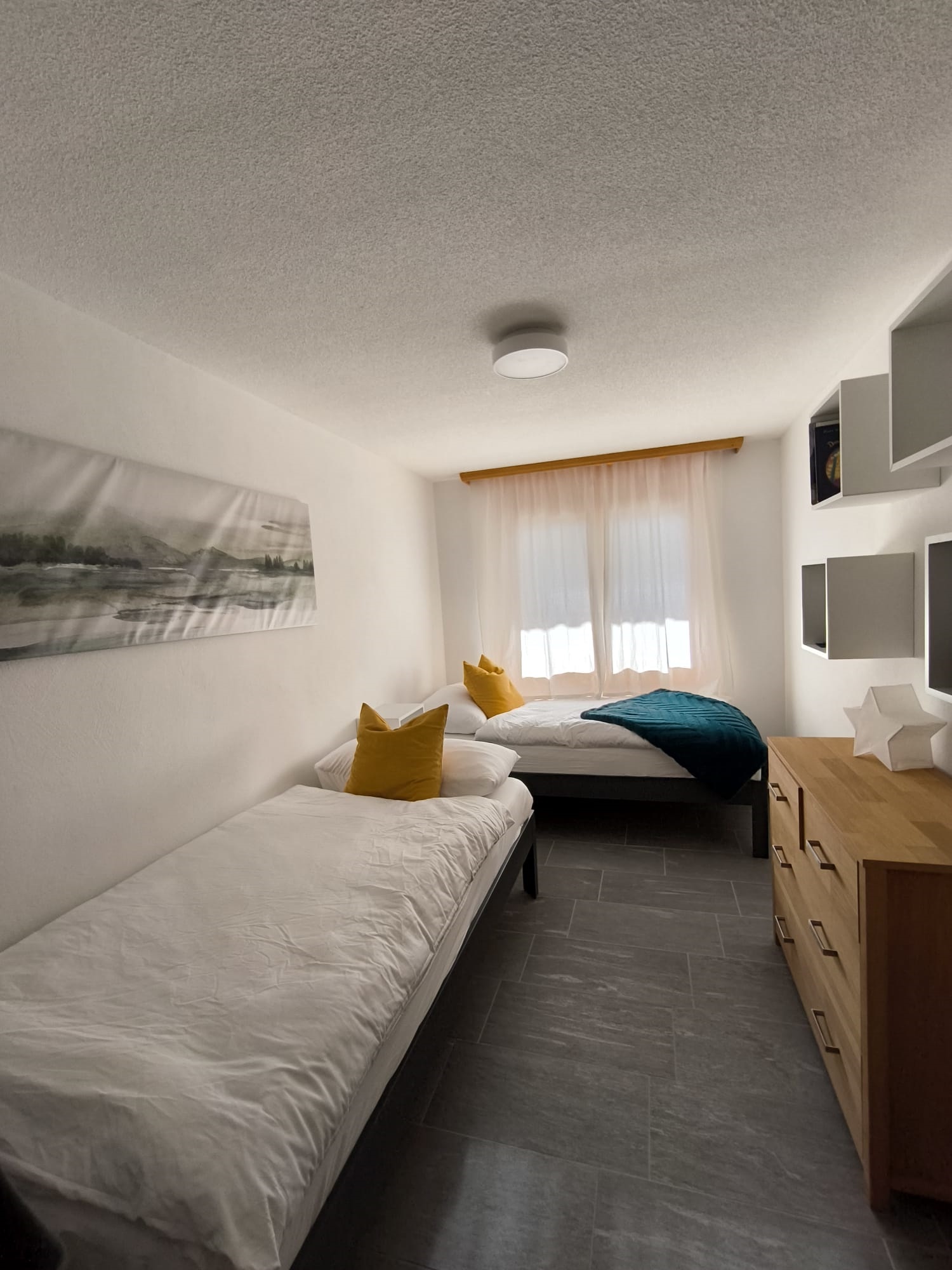 Schlafzimmer Neu 1.jpg