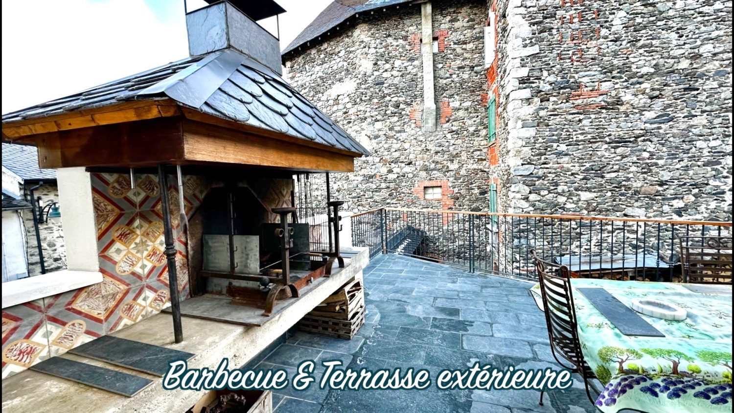 photo barbecue et terrasse.jpeg