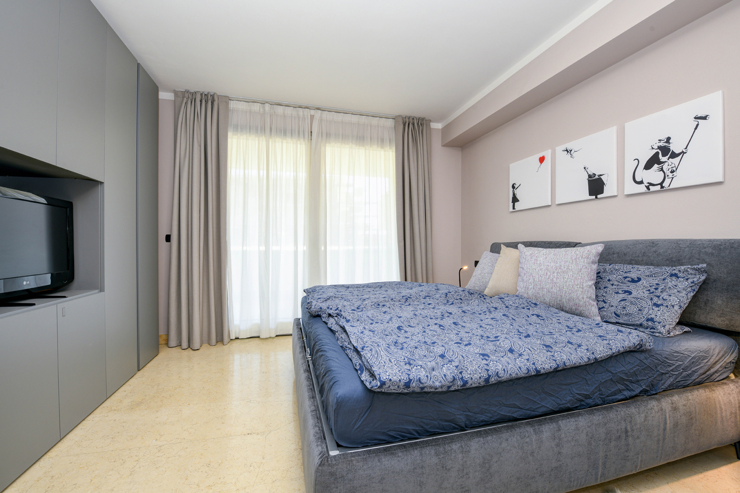 106 Schlafzimmer3.jpg