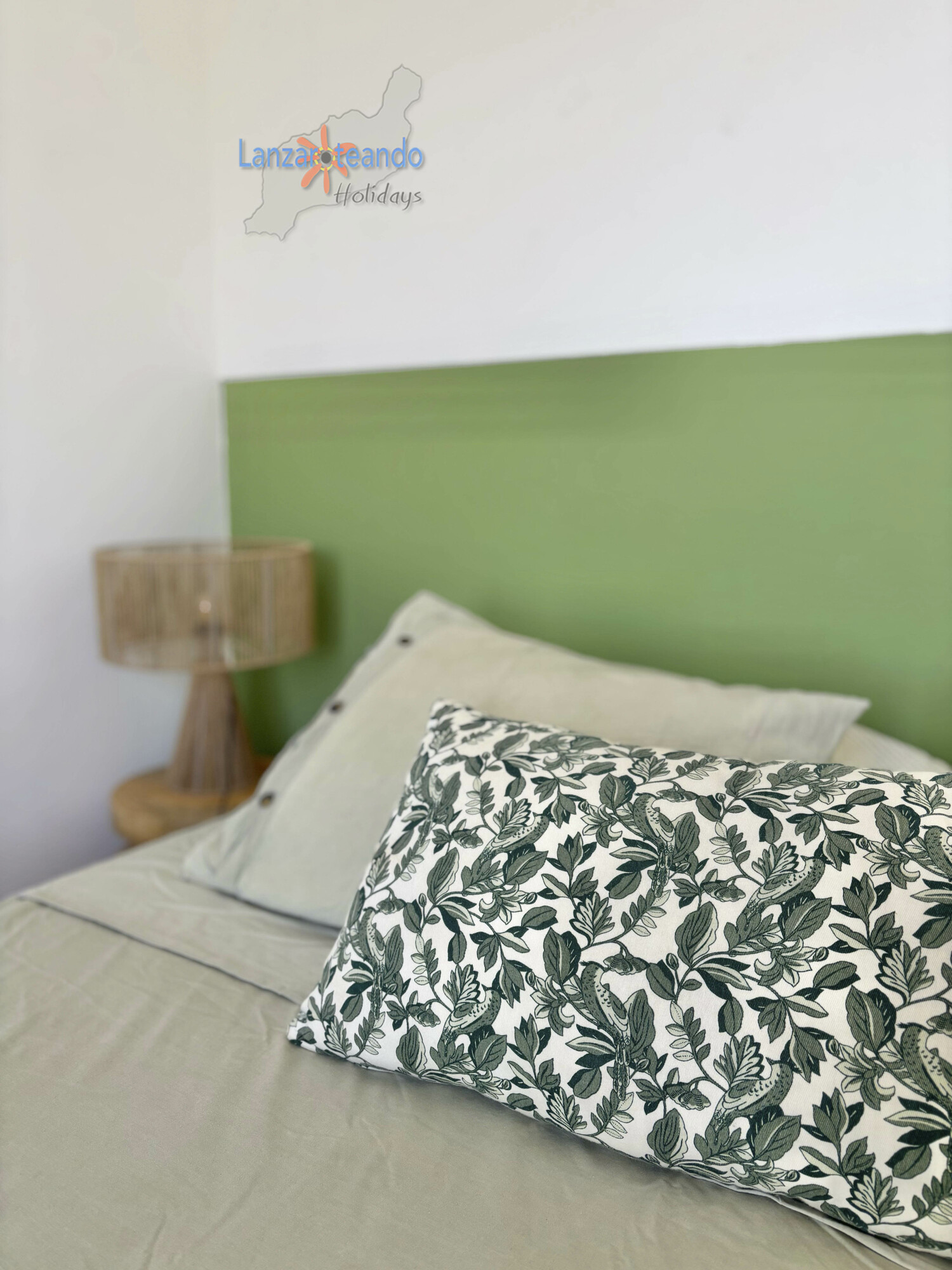 WhatsApp Image 2025-10-20 at 18.59.32 (4).jpg