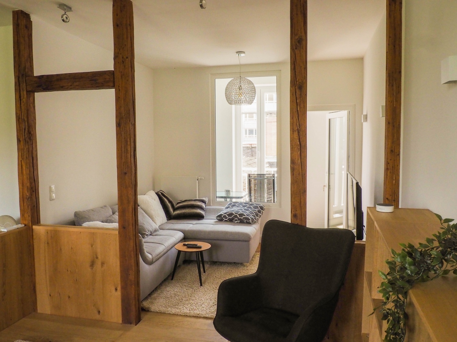 3. Stock Blick ins Wohnzimmer 3.jpg