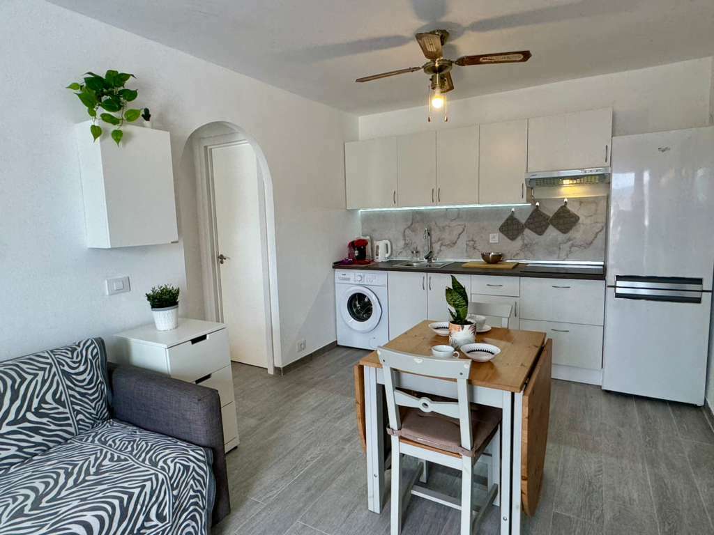 WhatsApp Image 2025-10-21 at 10.03.06.jpeg