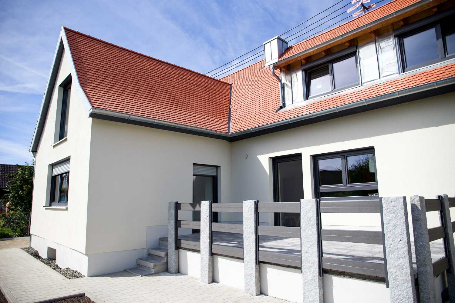 Ansicht Süd Ost nah klein.jpg