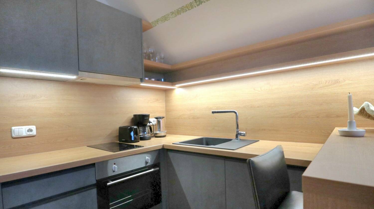 Küche 07 angepasst.jpg