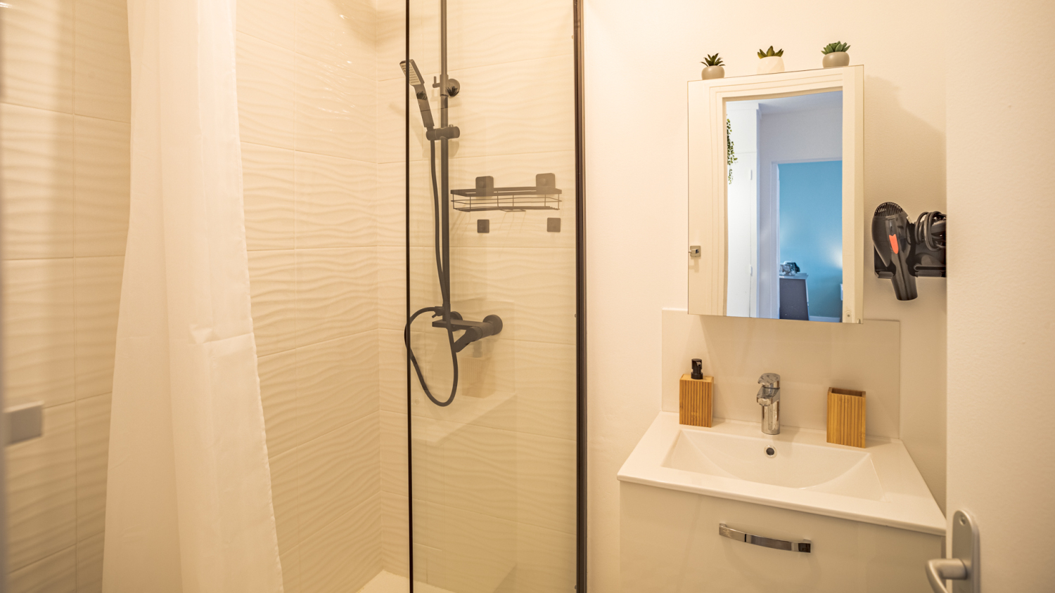 BW7A0022-Panorama HDR-Modifier.jpg