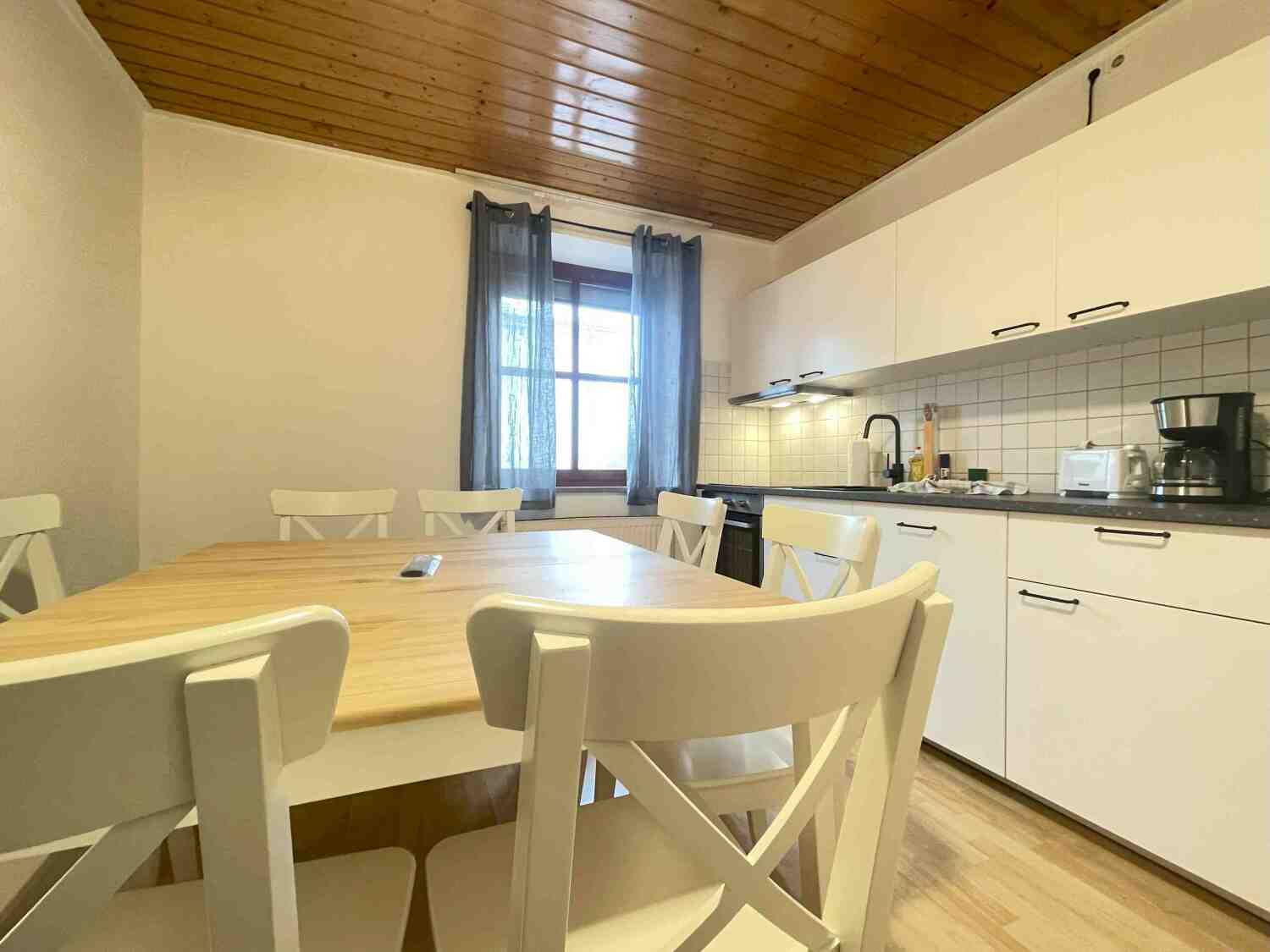 SAD261_(EG) Fichtlstraße 8, 92421 Schwandorf (1).jpg