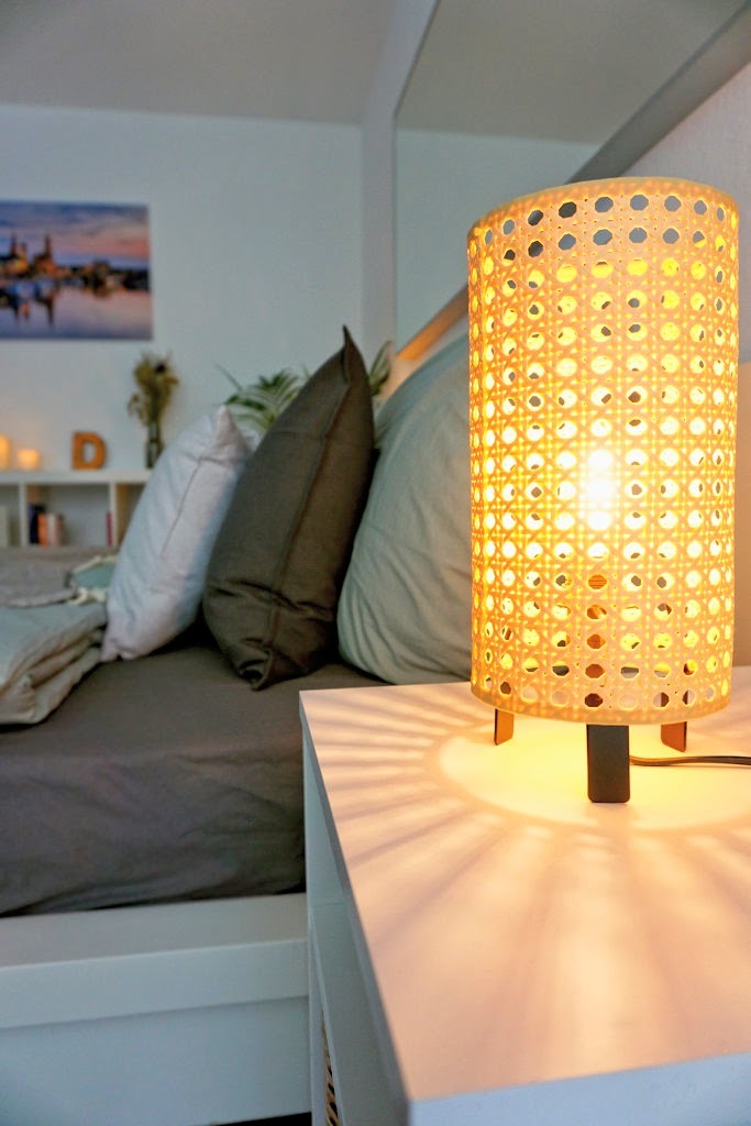 Nachtischlampe Nahaufnahme.jpg