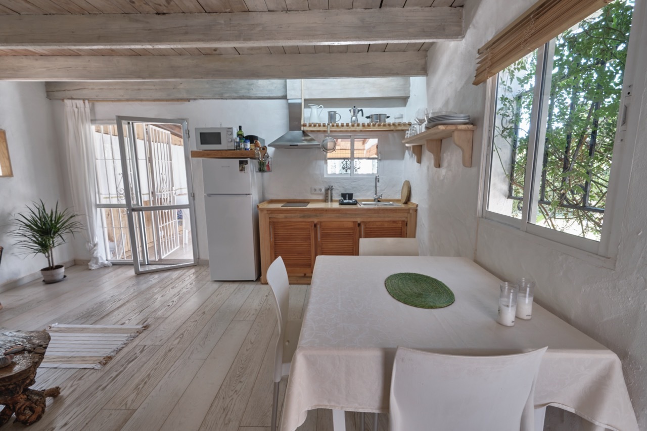 _EVJ4050 en tamaño grande.jpeg