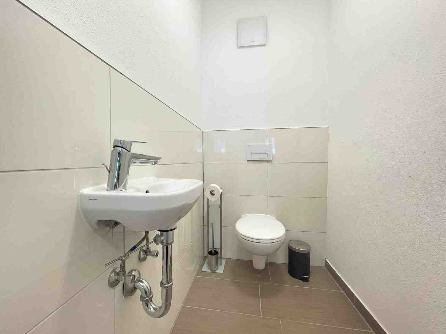 MAX117_ Industriestraße 25b, 93142 Maxhütte-Haidhof (10).jpg