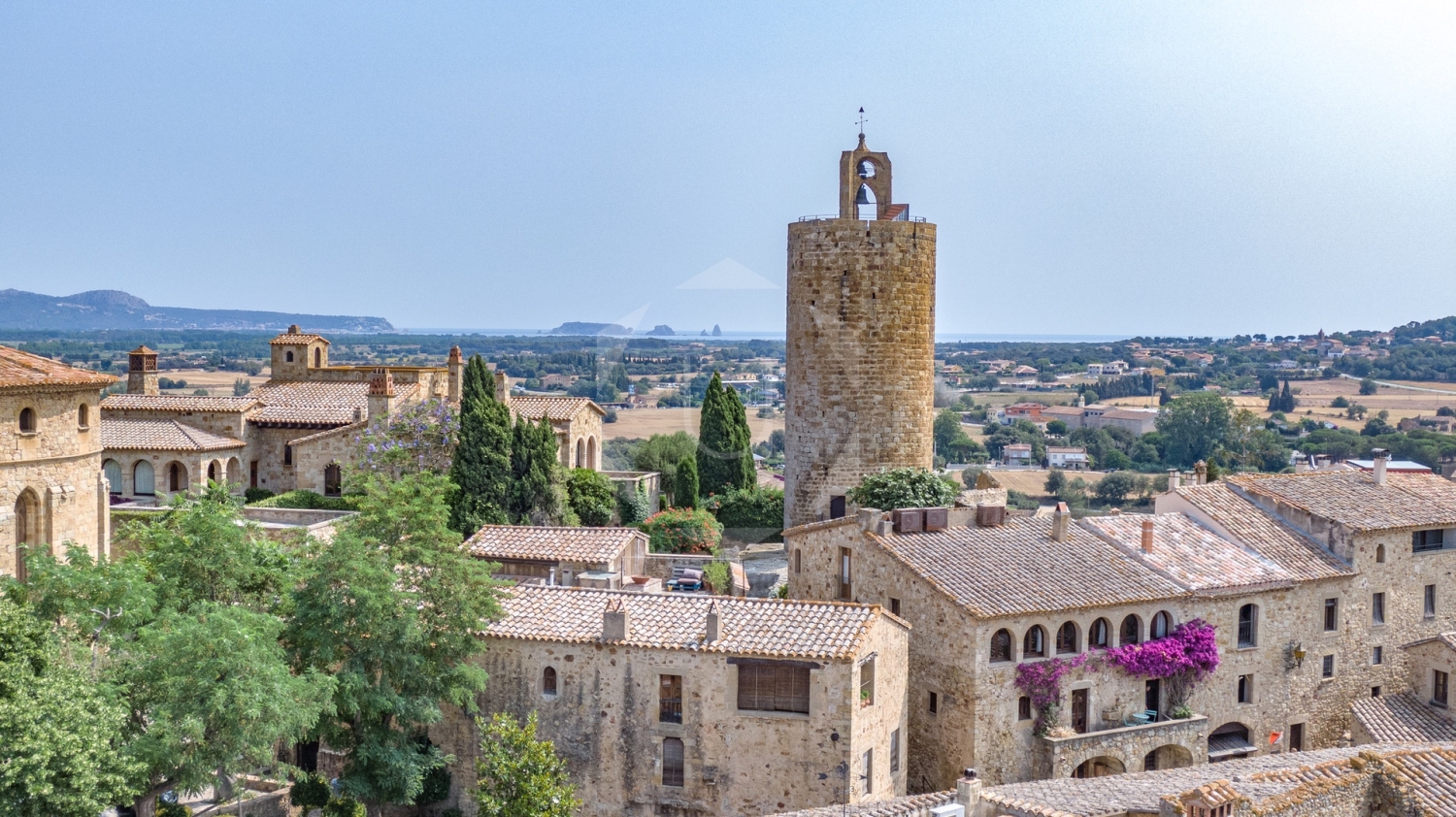Unique Casa en Pals, Costa Brava, Spain0004.jpg