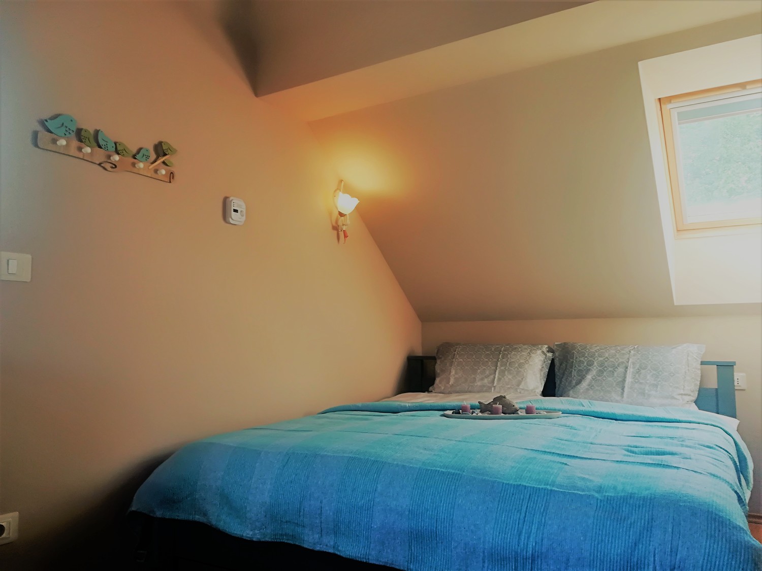 Bedroom1_2nd floor masterbedroom.jpg