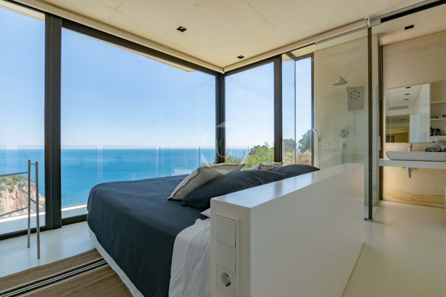 Villa Crystal, Luxury rental home in Aiguablava, Begur, Costa Brava (59).jpg