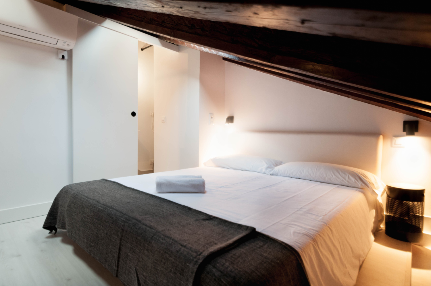 Calle Silva Nº14 apartamento 4º 1-21.jpg