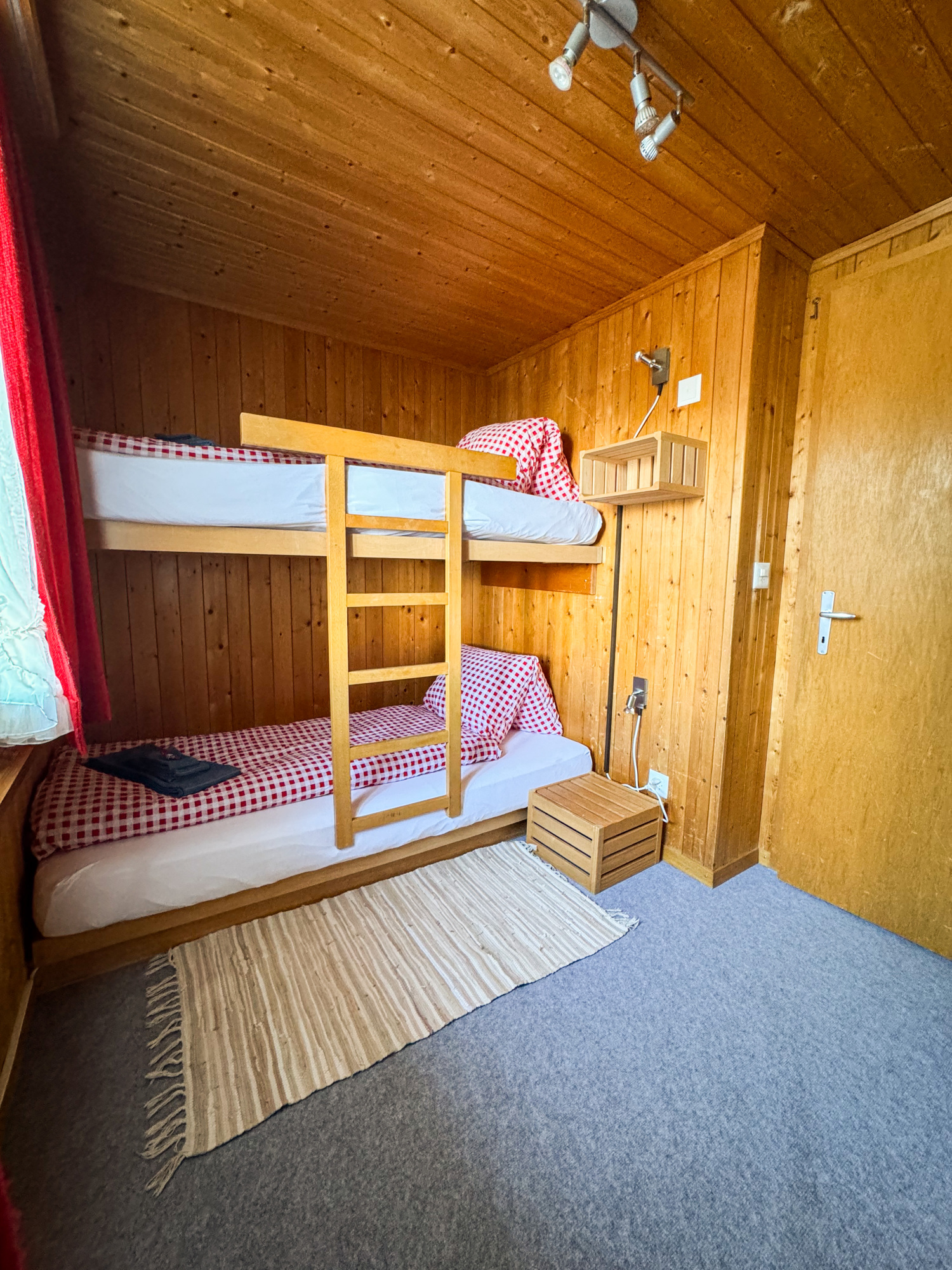 Chalet Chutzli Axalp-17.jpg