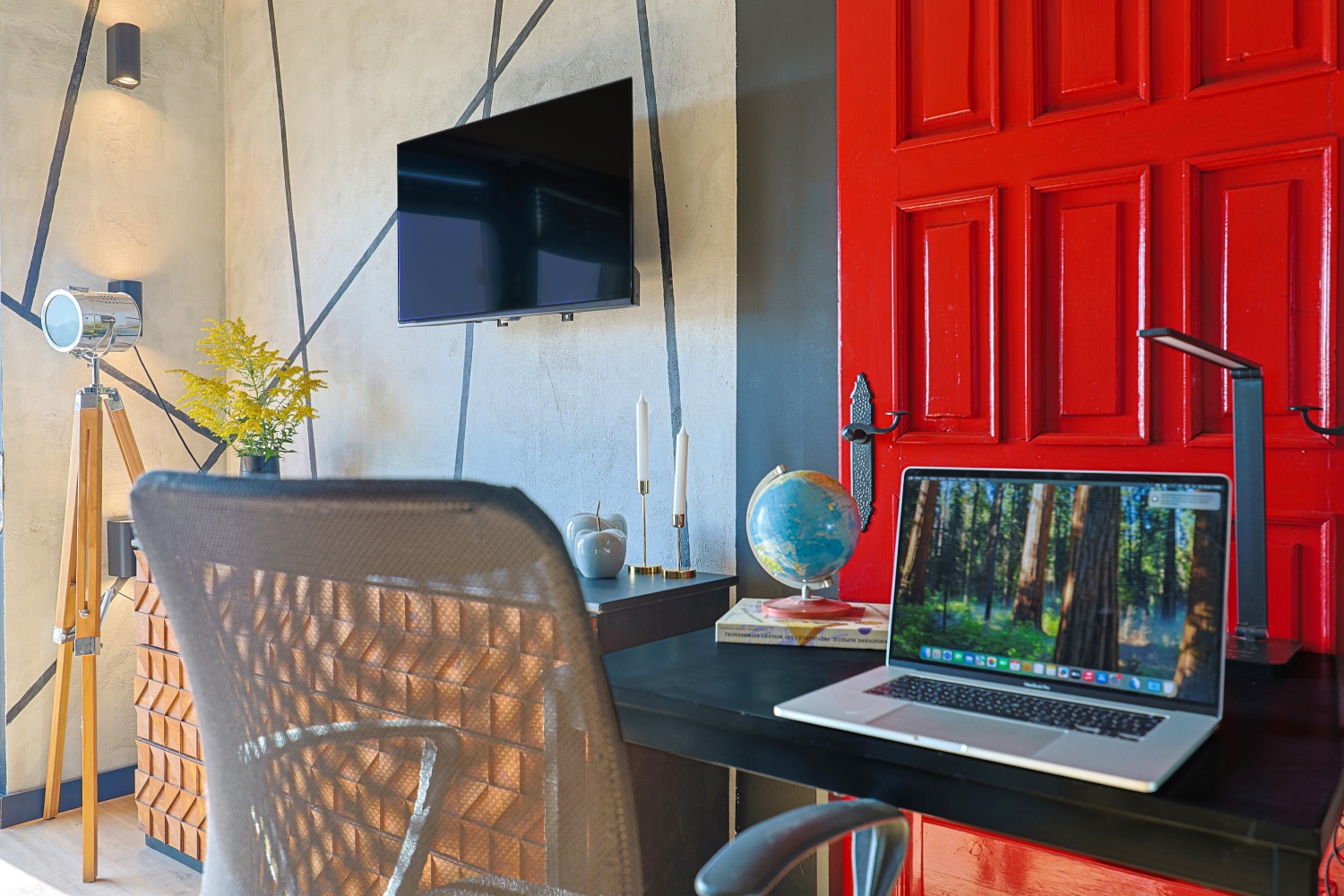 miwjsce do pracy 1 łódź booking airbnb.jpg