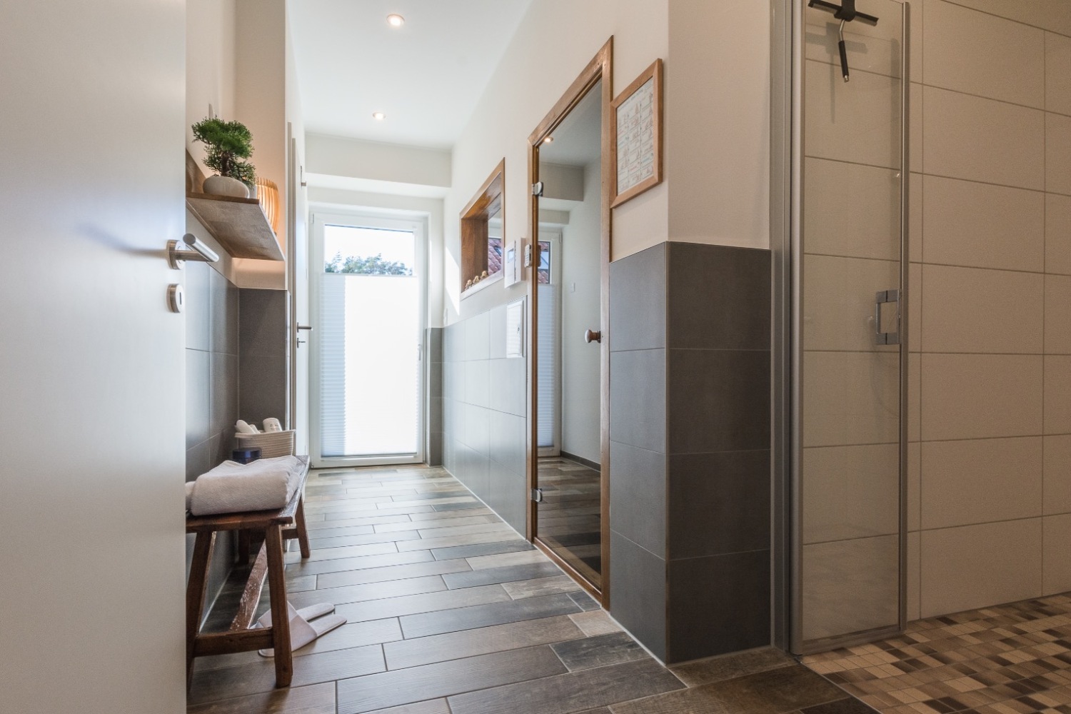 ©Friederike Hegner-2020-Naturundferienpark-Altdorfersee-Haus Eisvogel-Sauna-1 2.jpg