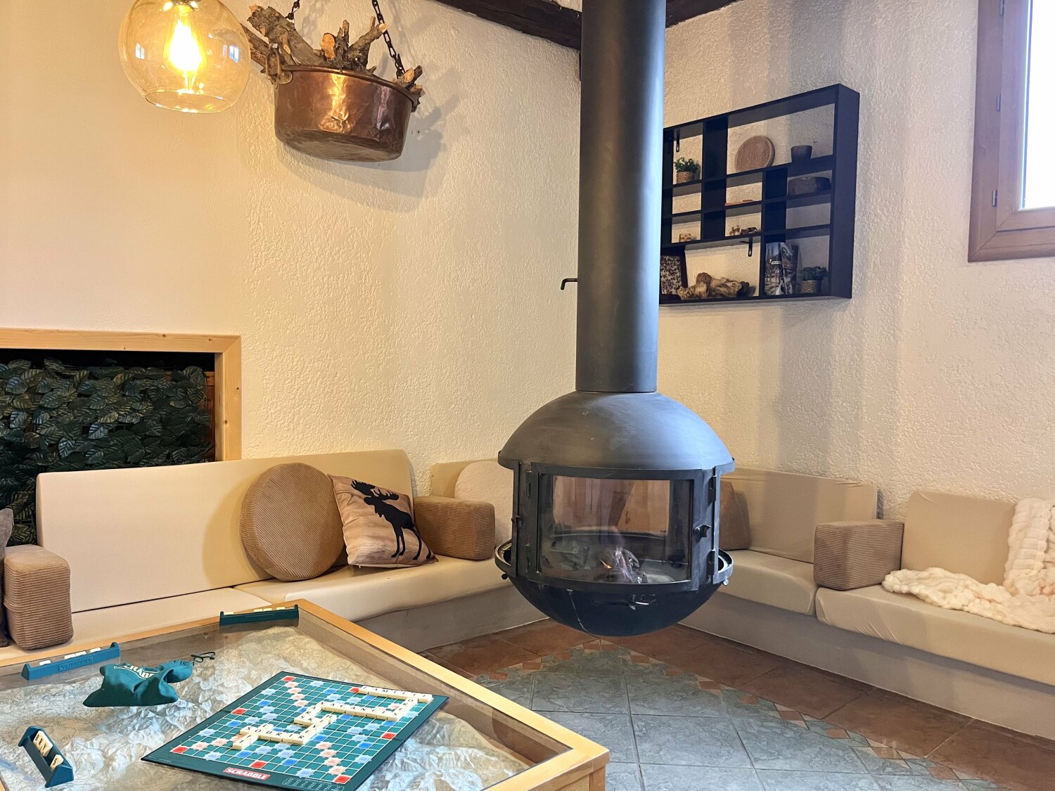 Espace cheminée Loft Vars Les Lorès