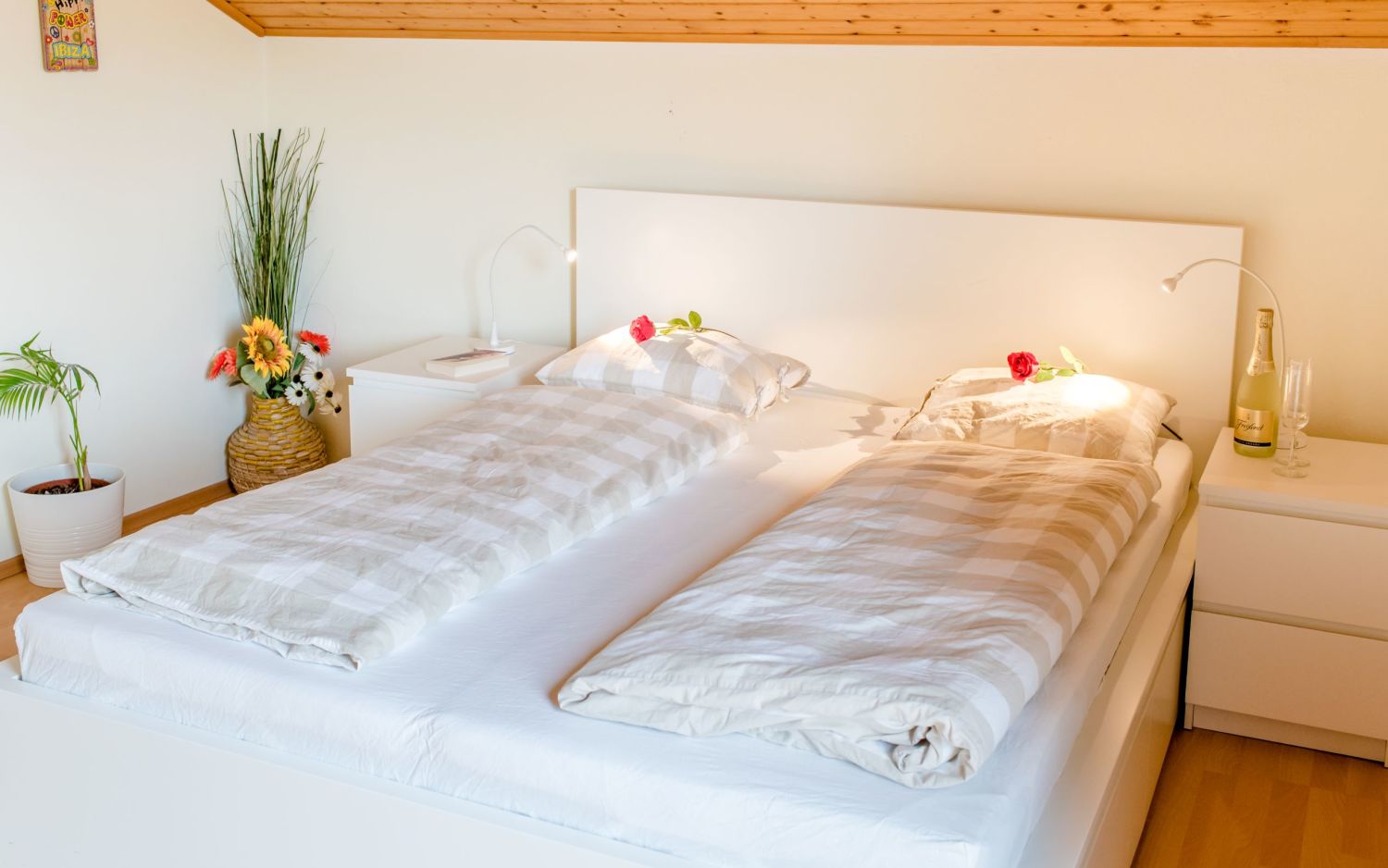 Holiday Apartment Mountain View Pyhrn Priel Region - Schlafzimmer.jpg