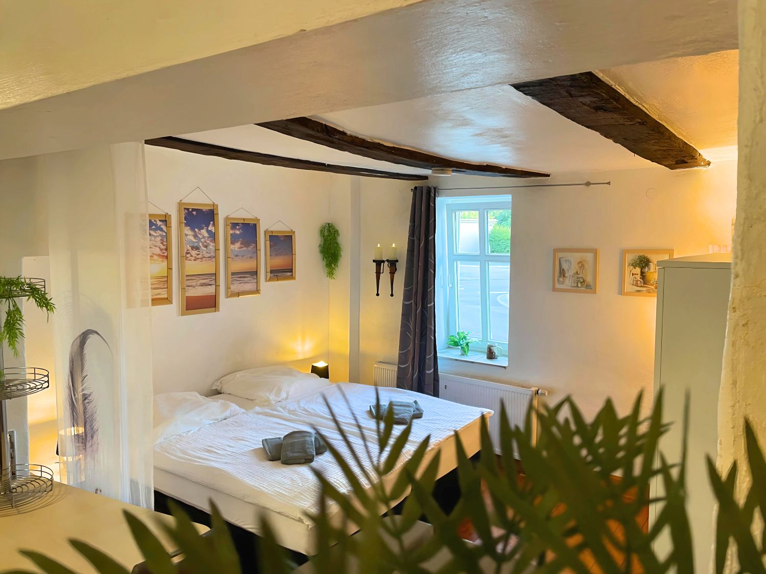 Pension Am Schloss - Apartment 2 - Schlafzimmer 3.jpg