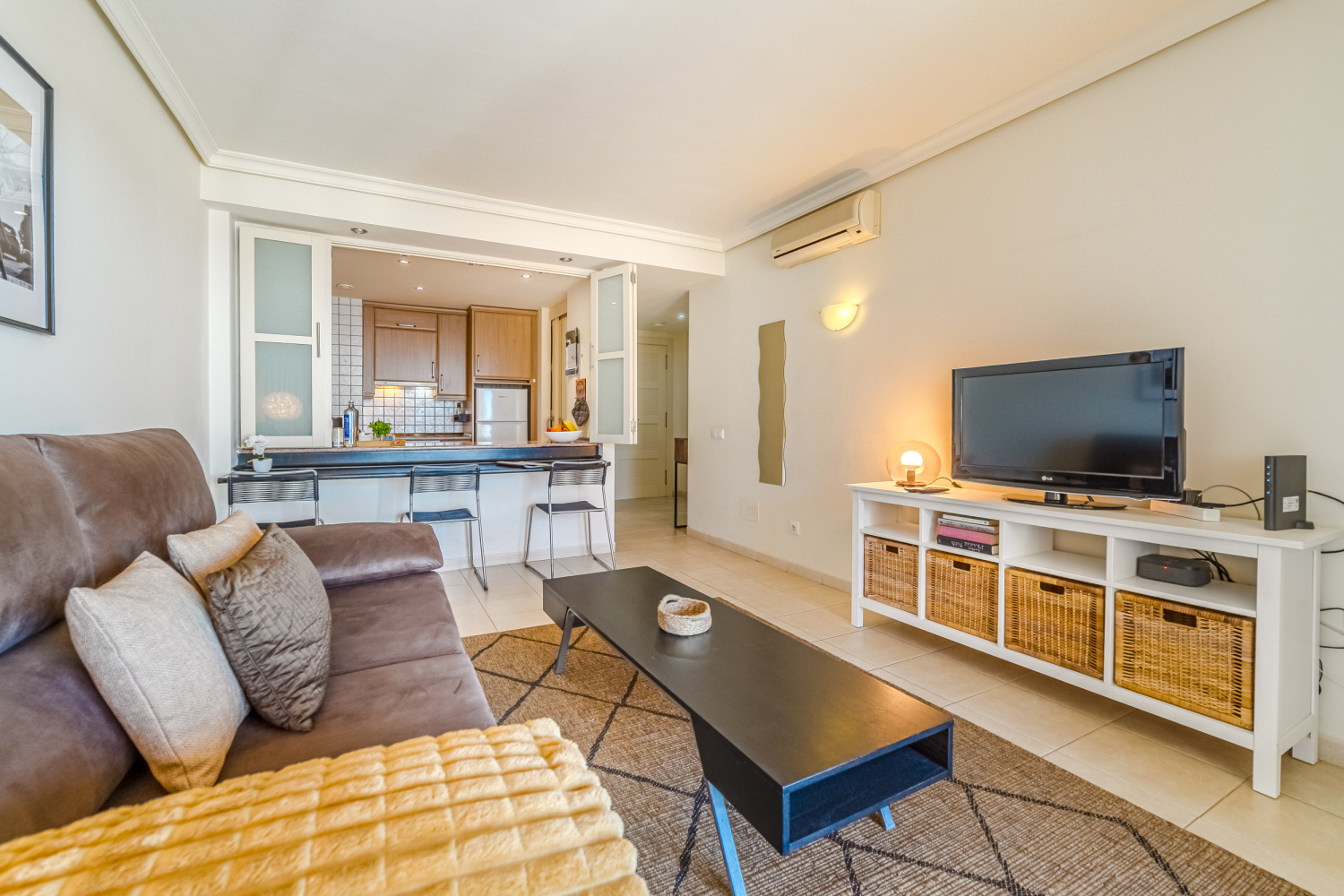 20250731 - 15 - Victoria E - Puerto Santiago+10detalles-9.jpg