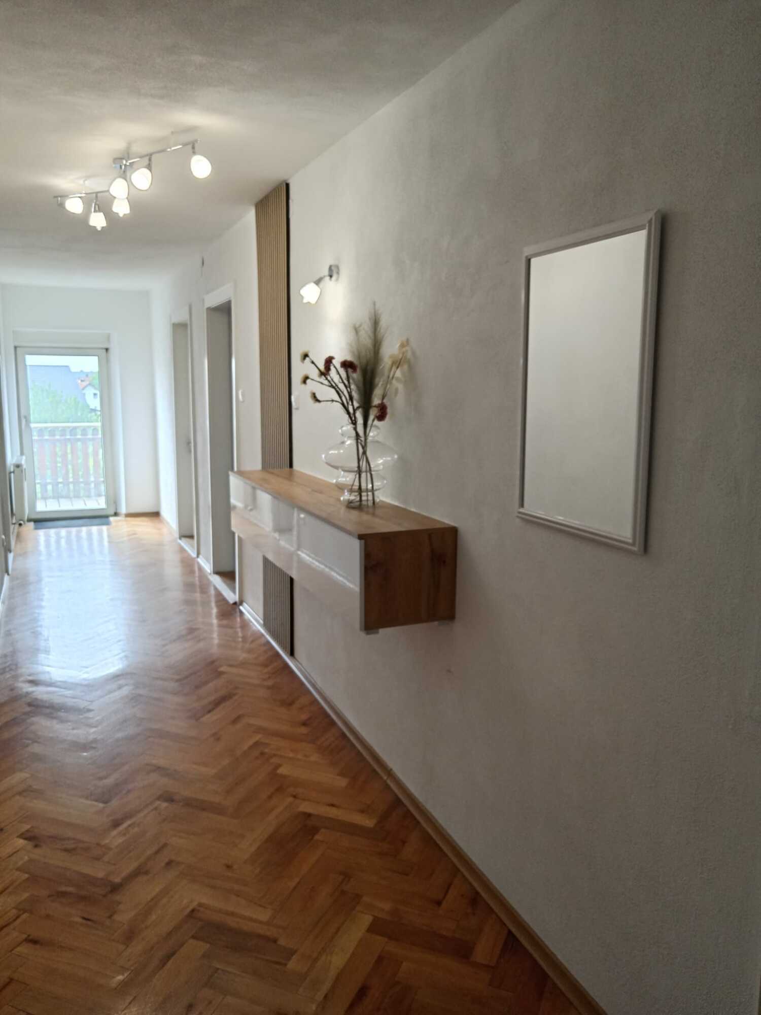 WhatsApp Image 2024-05-01 at 14.38.16.jpeg