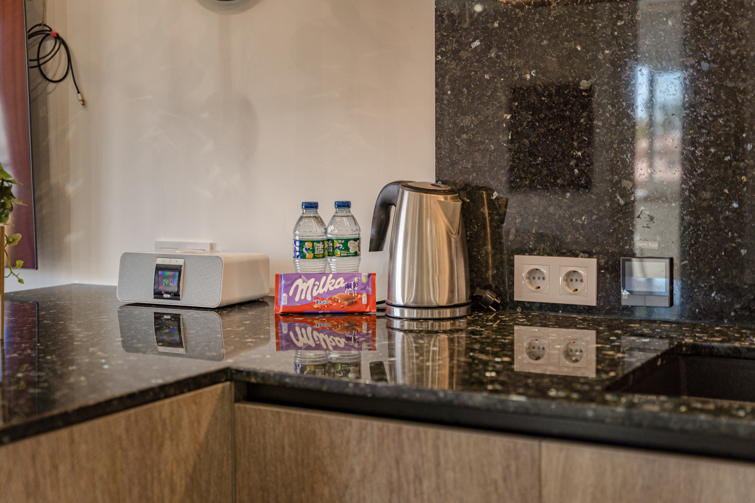 20241025 - OA15 - Ermantovich - Los Cristianos - F+10detalles-18.jpg